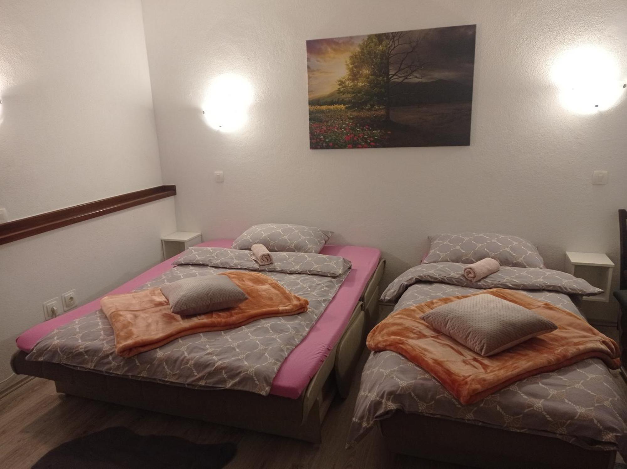 Studio Apartman Sonja Otočac Екстериор снимка